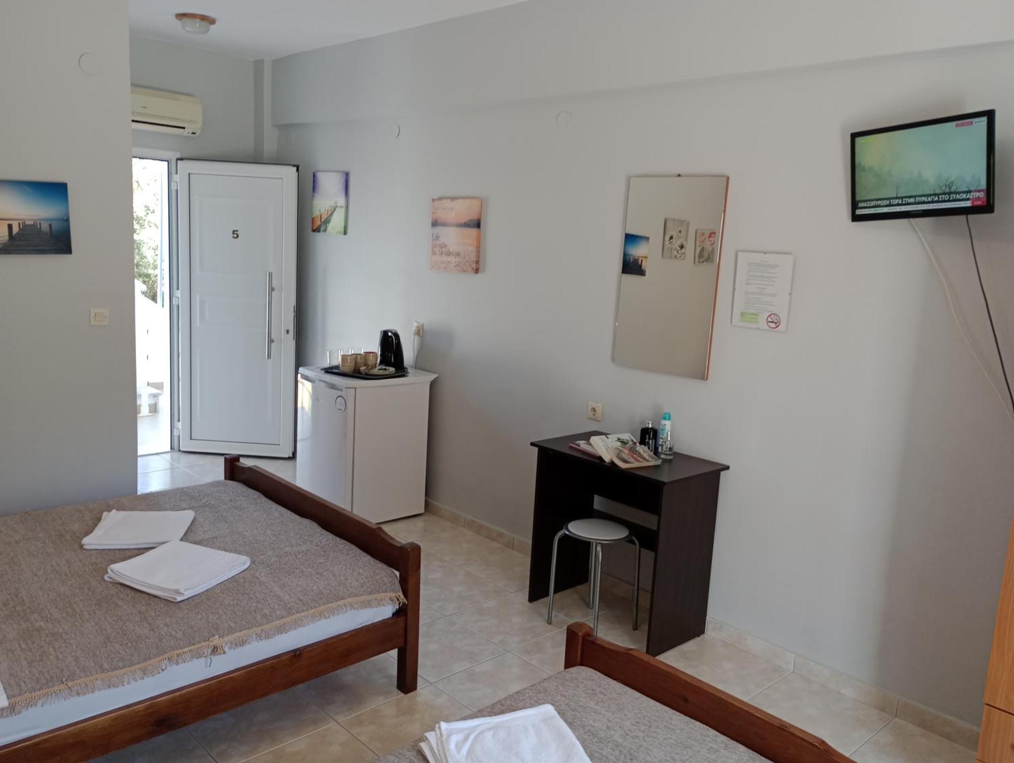 House Georgia Apartman Kallithea  Kültér fotó